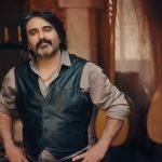 Berduş, Sultanım ve Sevdan ile gibi hitlere imza atan Ekrem Düzgünoğlu’ndan yeni bir şarkı daha: “Bu Nasıl Dünya”